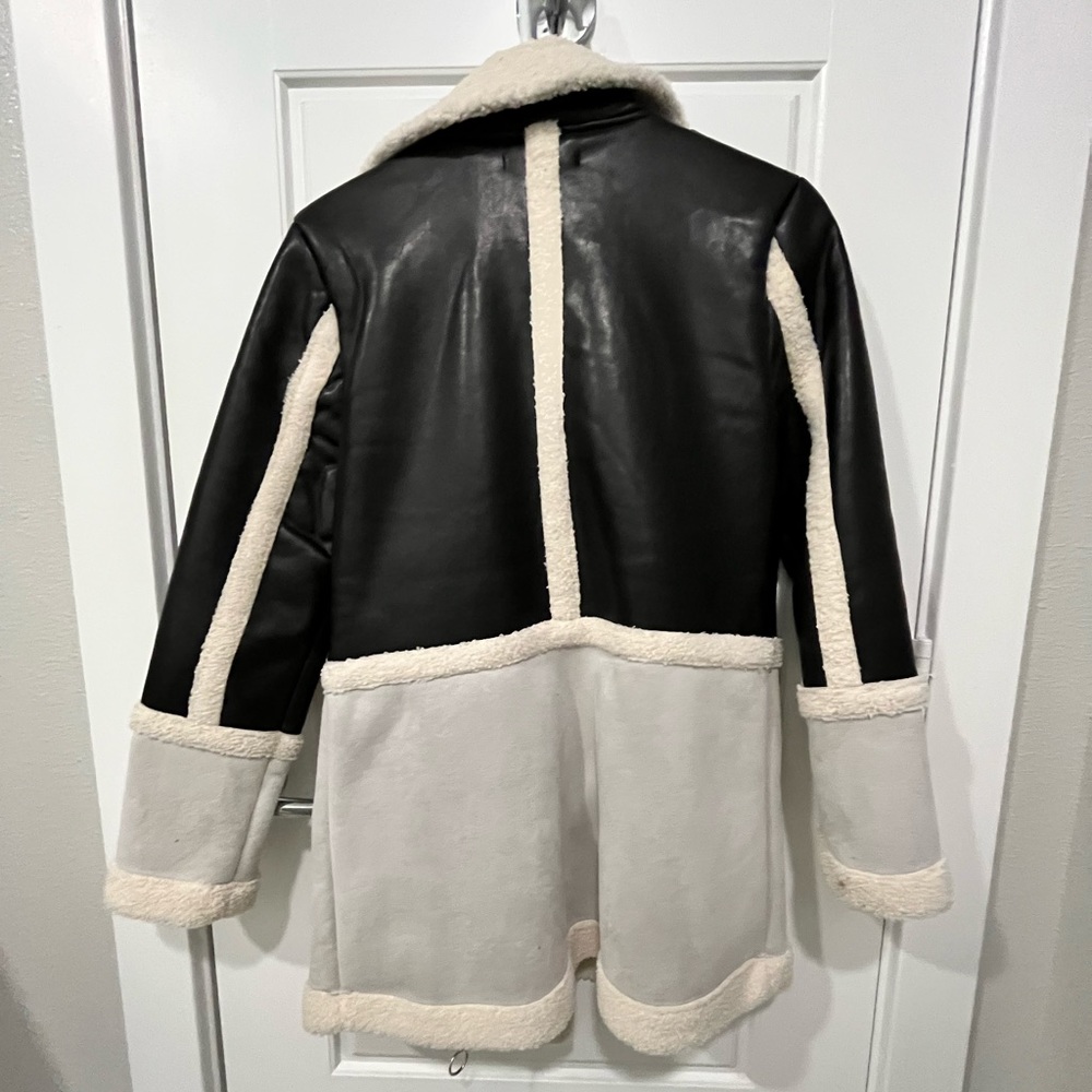 Jacket - Picture 2 of 4